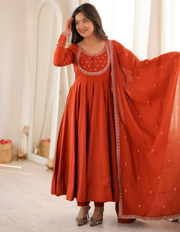 Churidars